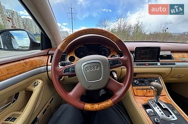 Седан Audi A8 2009 в Львове