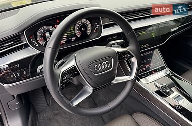 Седан Audi A8 2022 в Киеве