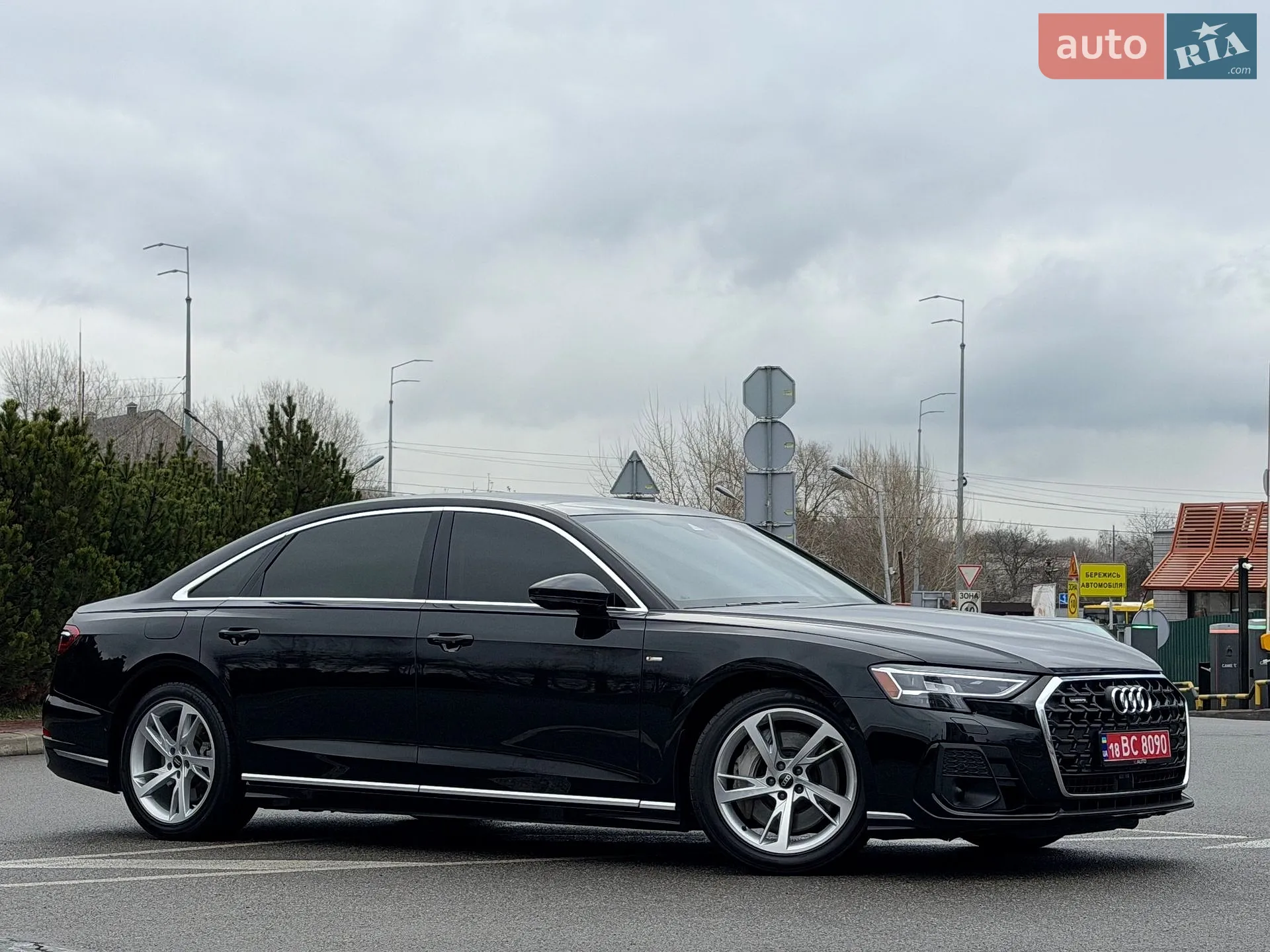 2022 Audi A8 - мініатюра 10