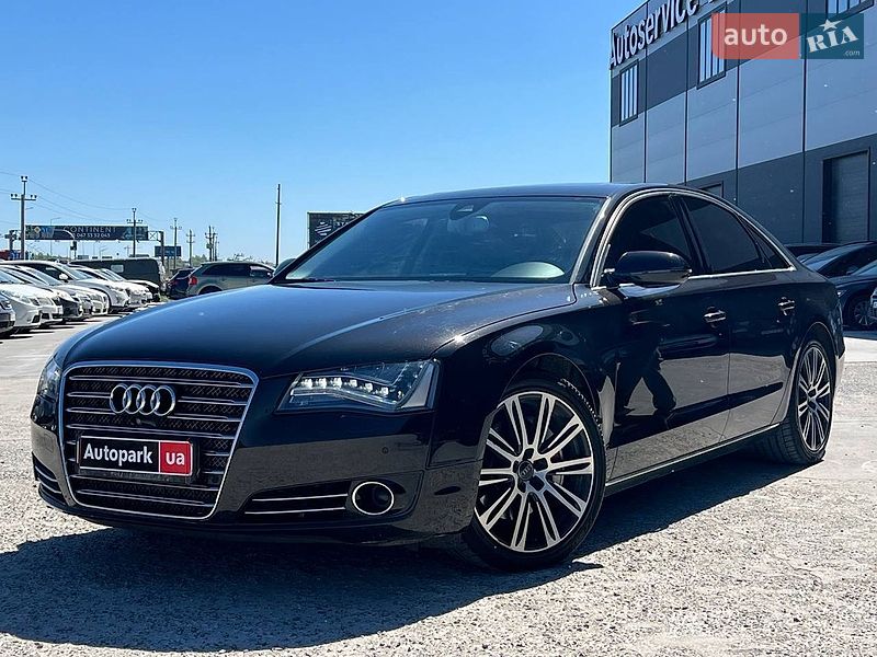 Седан Audi A8 2012 в Львові