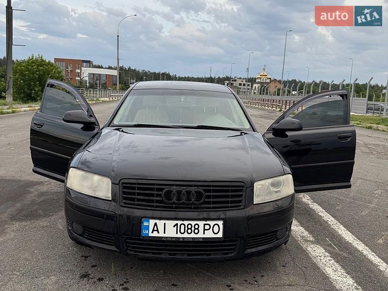 Седан Audi A8 2004 в Ирпене