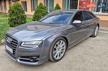 Седан Audi A8 2015 в Луцьку