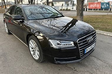 Седан Audi A8 2014 в Виннице