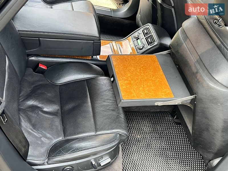 Седан Audi A8 2005 в Нежине