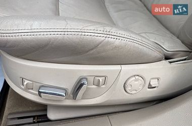 Седан Audi A8 2009 в Стрию