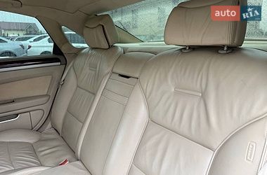 Седан Audi A8 2009 в Стрию