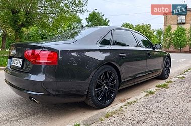 Седан Audi A8 2013 в Бердичеве