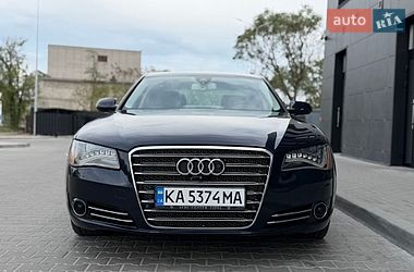 Седан Audi A8 2013 в Днепре