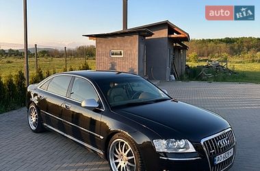 Седан Audi A8 2006 в Тячеве