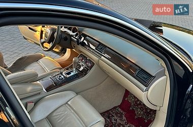 Седан Audi A8 2006 в Тячеве