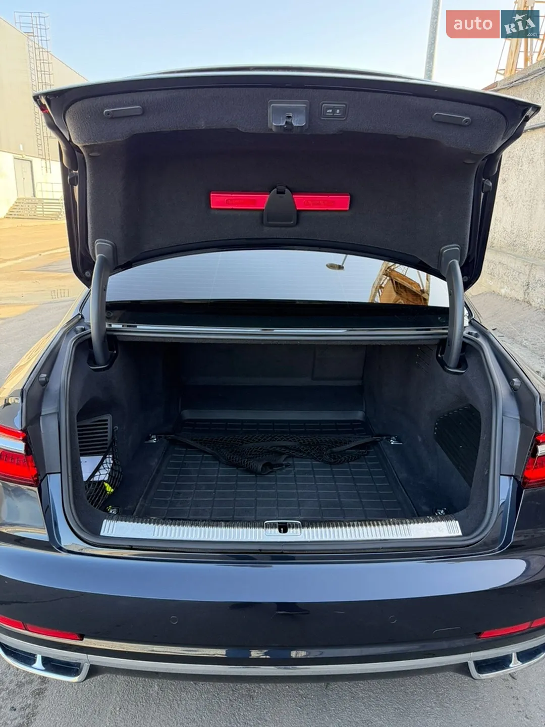 2021 Audi A8 - мініатюра 26