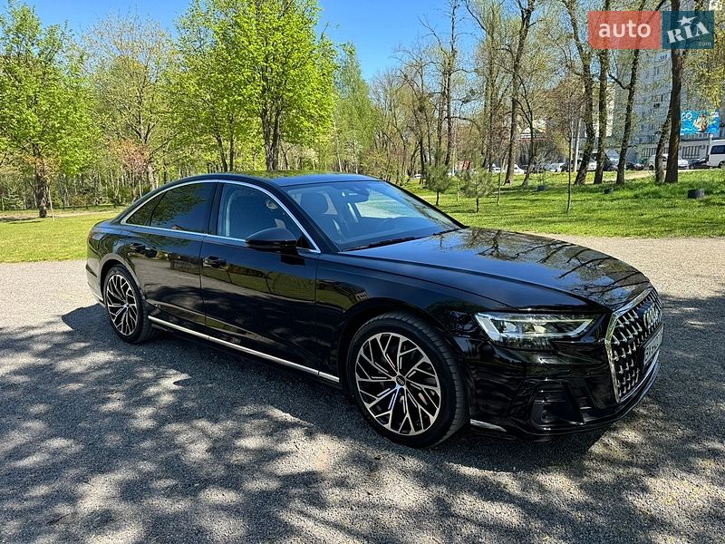 Седан Audi A8 2024 в Хмельницком