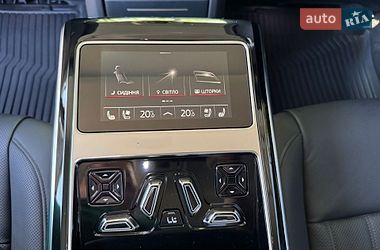 Седан Audi A8 2024 в Хмельницком