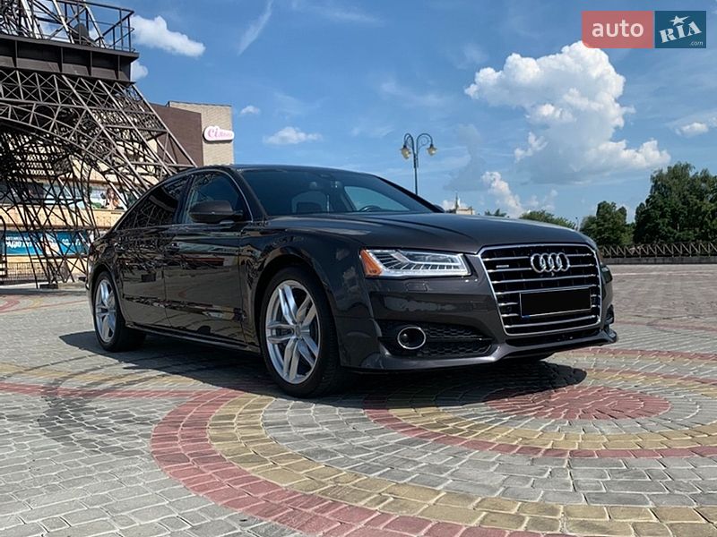 Седан Audi A8 2017 в Харькове