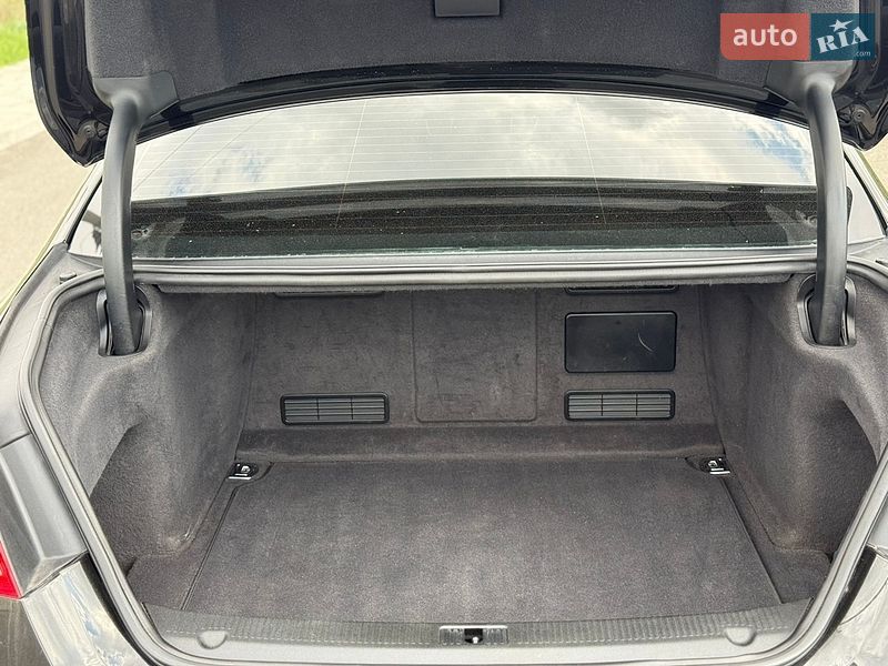Седан Audi A8 2011 в Березане фото 40 Седан Audi A8 2011 в Березане