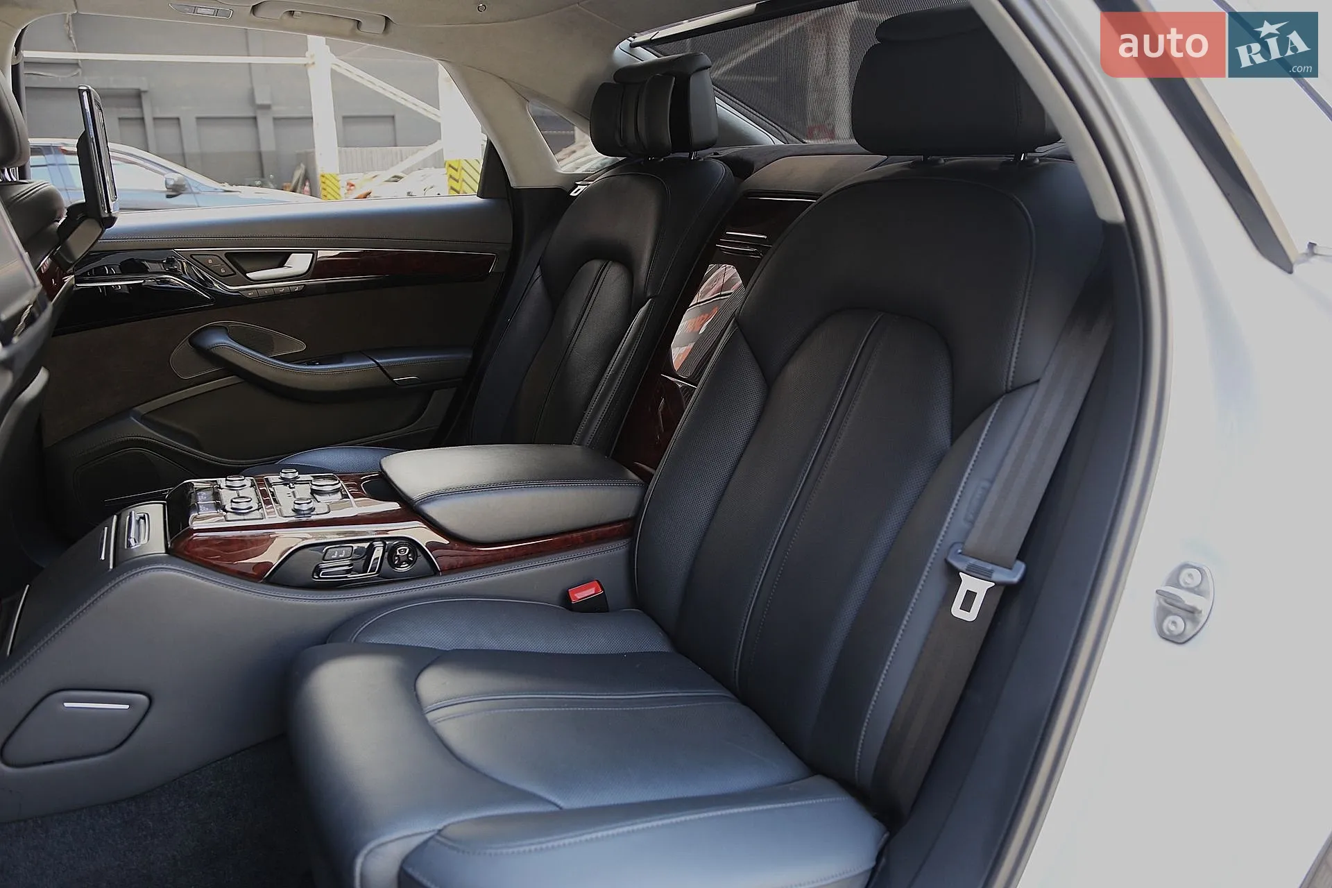 2013 Audi A8 - мініатюра 10