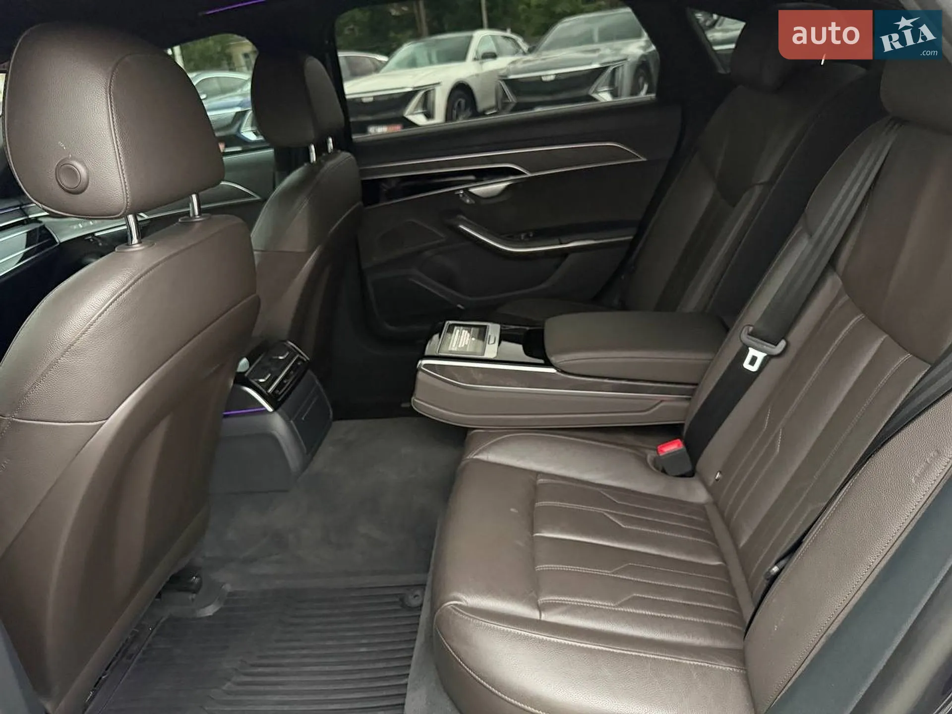 2020 Audi A8 - мініатюра 32