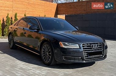 Седан Audi A8 2015 в Києві
