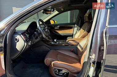 Седан Audi A8 2015 в Києві