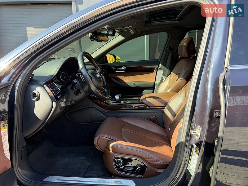 Седан Audi A8 2015 в Києві