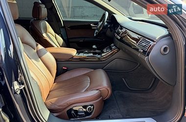 Седан Audi A8 2015 в Киеве