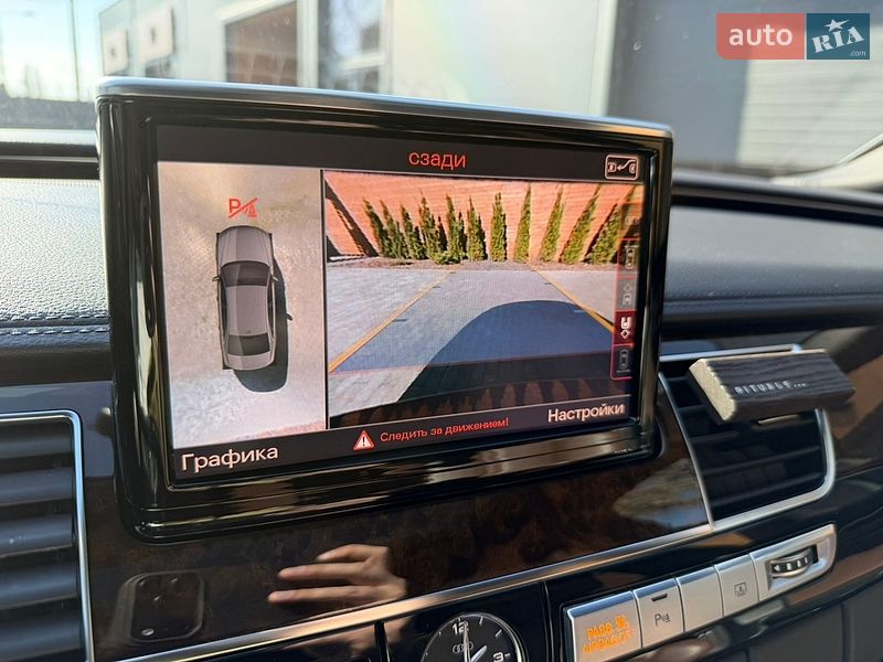 Седан Audi A8 2015 в Києві