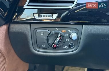 Седан Audi A8 2015 в Києві