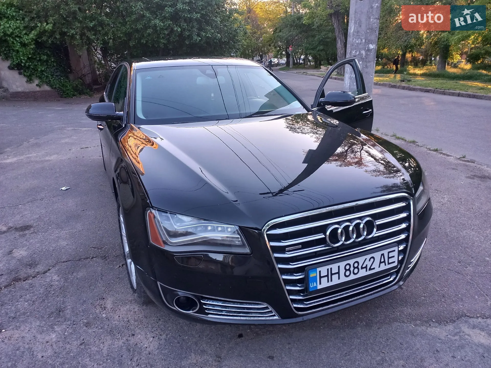 2010 Audi A8 - мініатюра 2