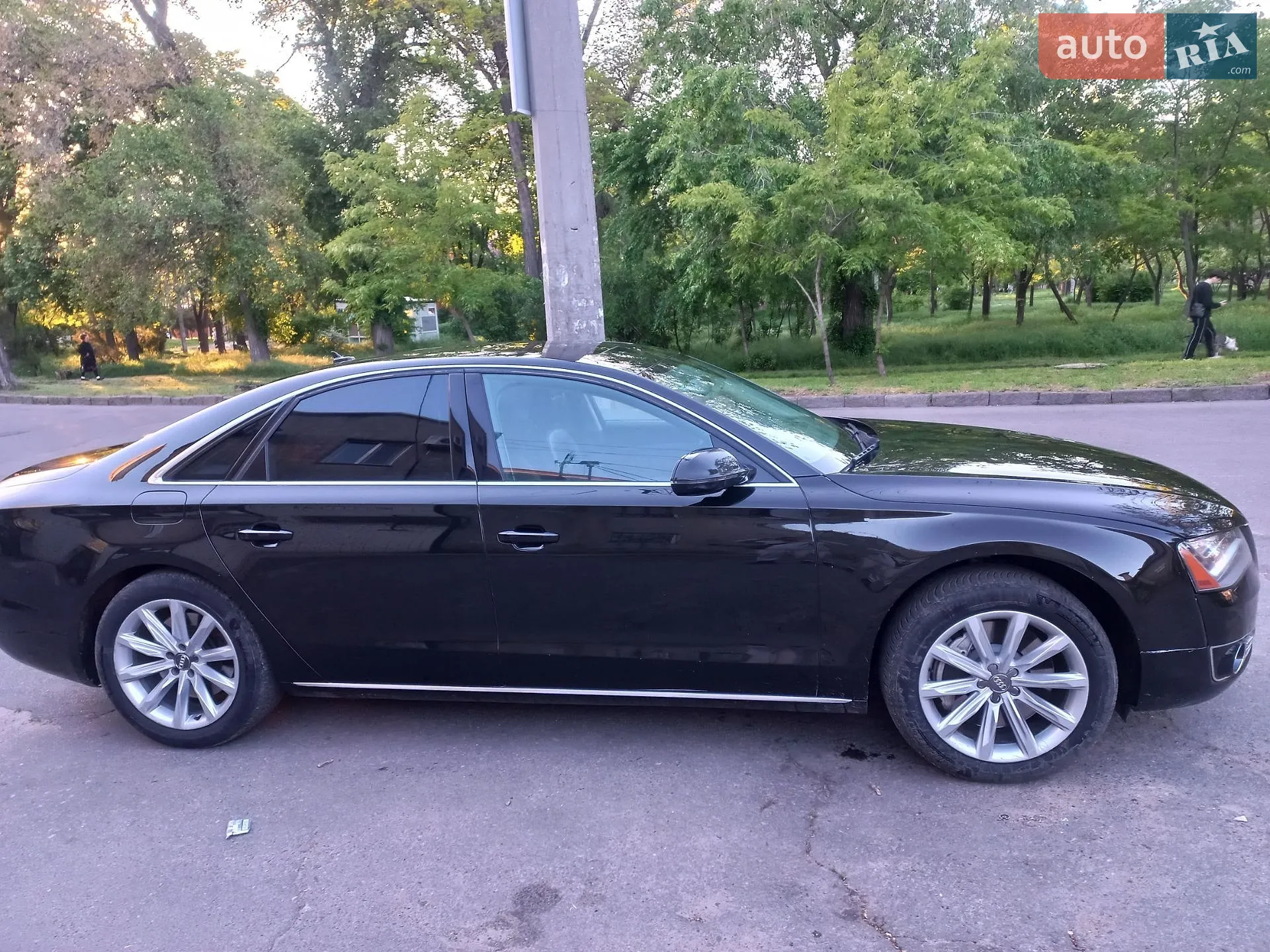 2010 Audi A8 - мініатюра 6