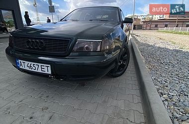 Седан Audi A8 1996 в Калуші
