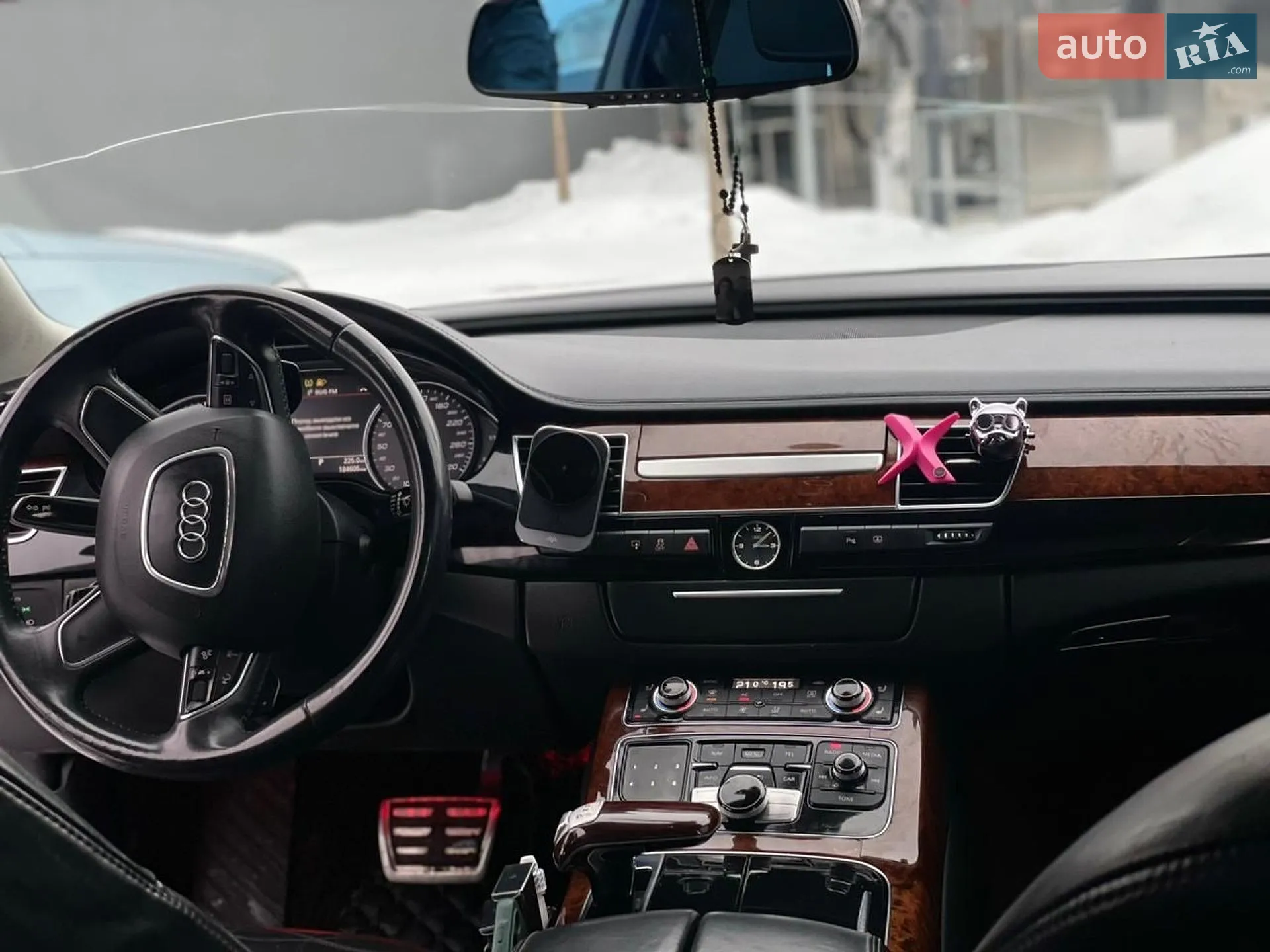 2011 Audi A8 - мініатюра 6