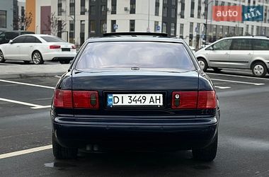 Седан Audi A8 2001 в Ровно