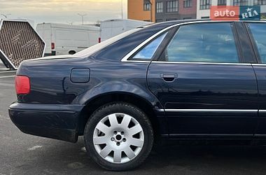 Седан Audi A8 2001 в Ровно