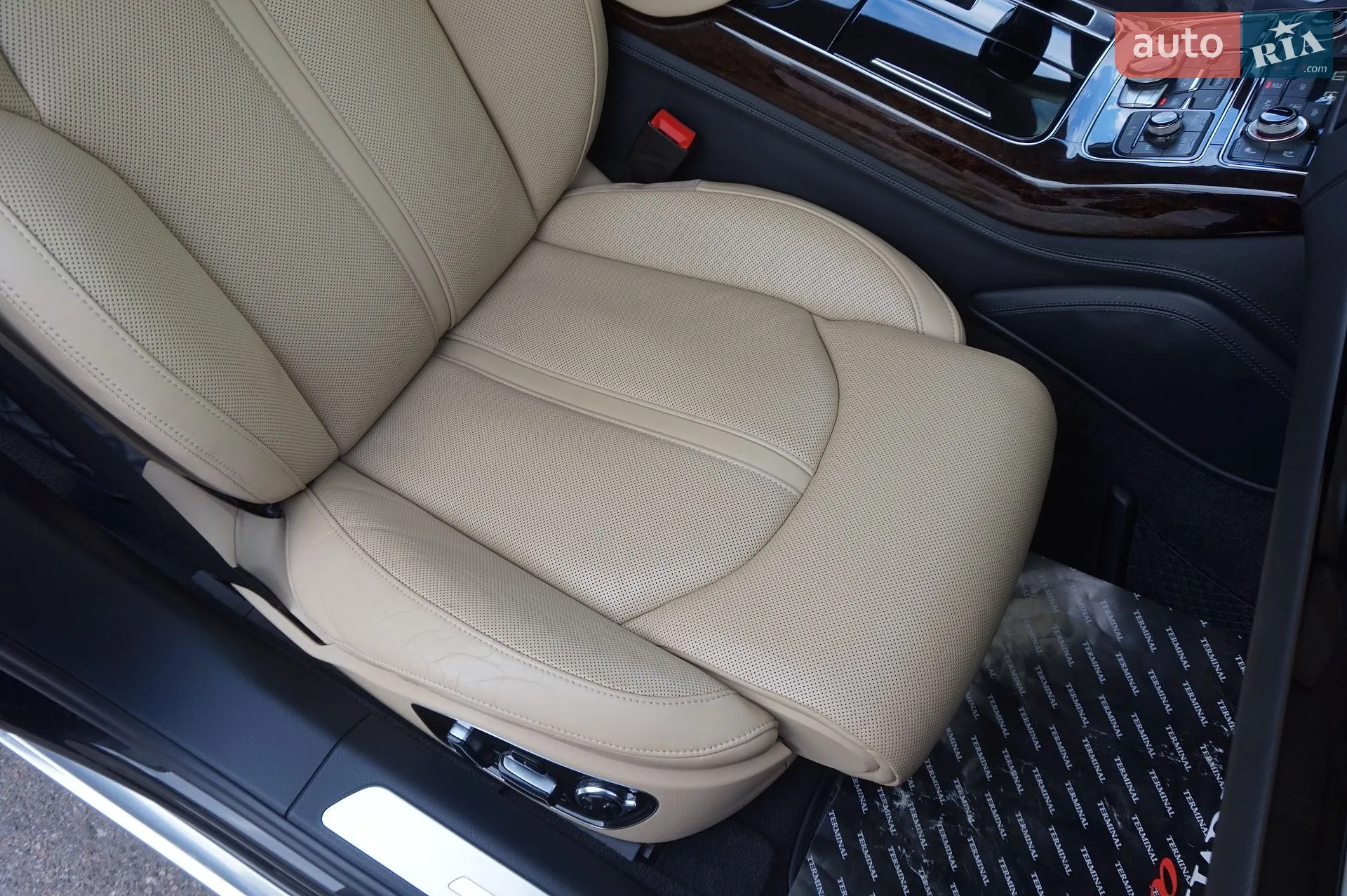 2012 Audi A8 - мініатюра 40