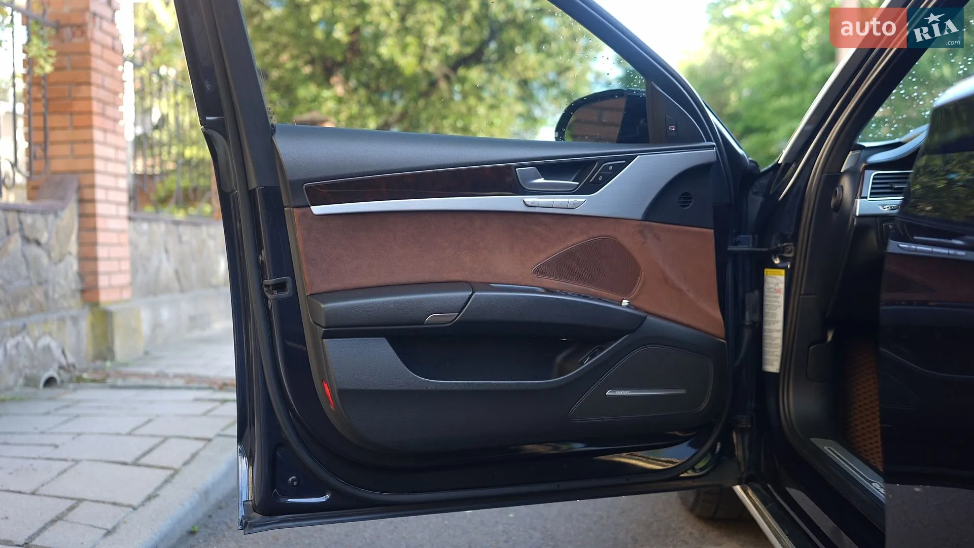 2015 Audi A8 - мініатюра 34