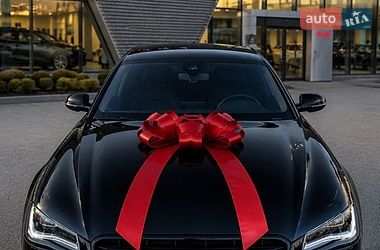 Седан Audi A8 2013 в Днепре