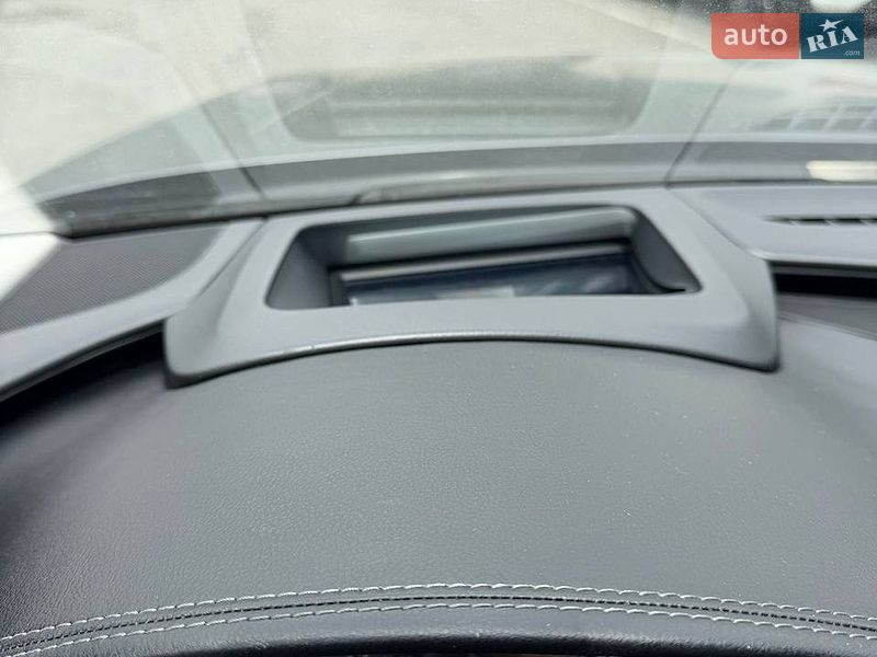Седан Audi A8 2016 в Львові фото 23 Седан Audi A8 2016 в Львові