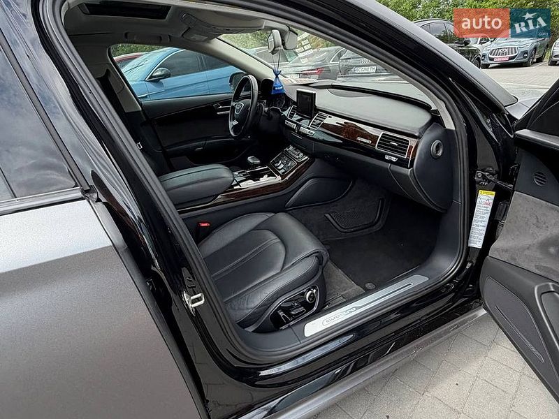 Седан Audi A8 2016 в Львові фото 42 Седан Audi A8 2016 в Львові