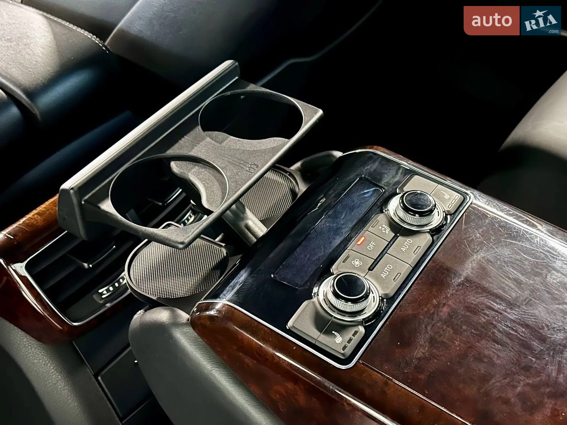 2013 Audi A8 - мініатюра 29