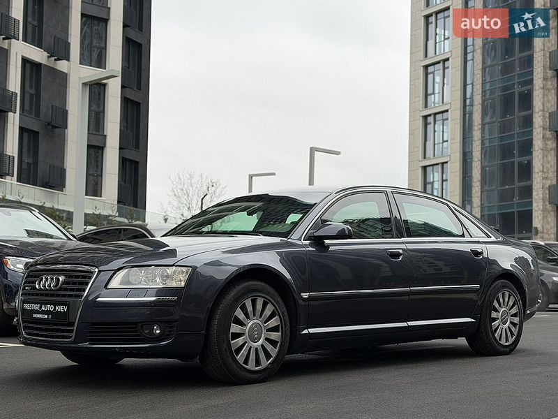 Седан Audi A8 2006 в Киеве