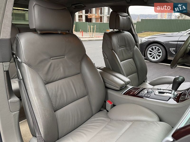 Седан Audi A8 2006 в Киеве