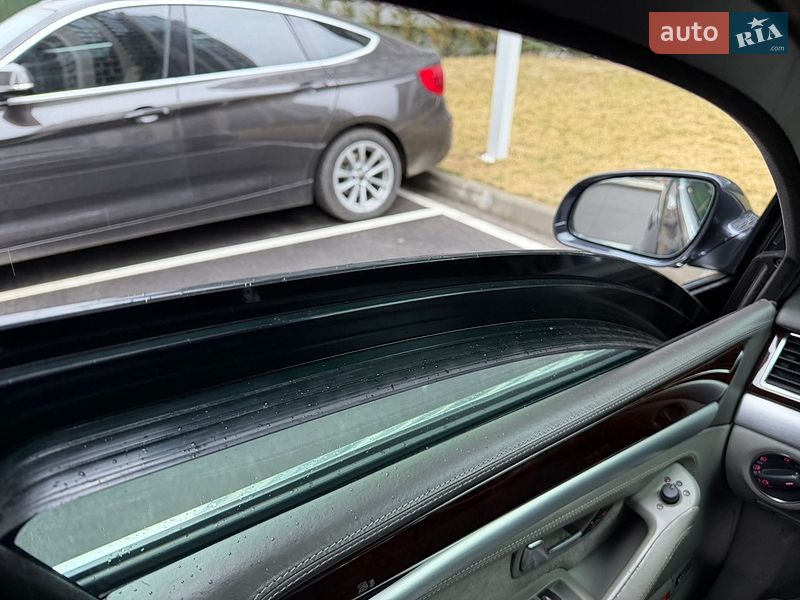 Седан Audi A8 2006 в Киеве