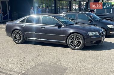 Седан Audi A8 2004 в Днепре