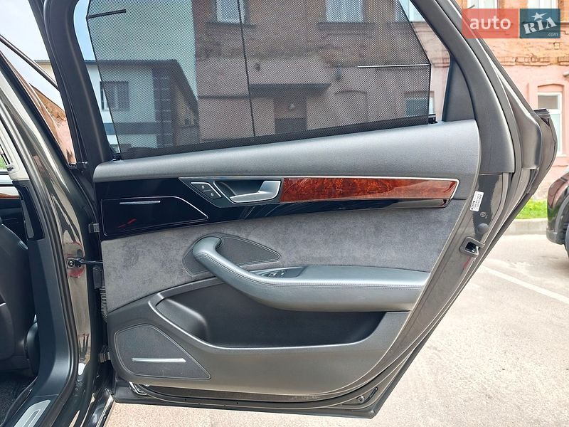 Седан Audi A8 2013 в Житомире фото 47 Седан Audi A8 2013 в Житомире