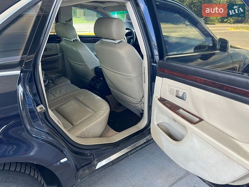 Седан Audi A8 1998 в Каменец-Подольском