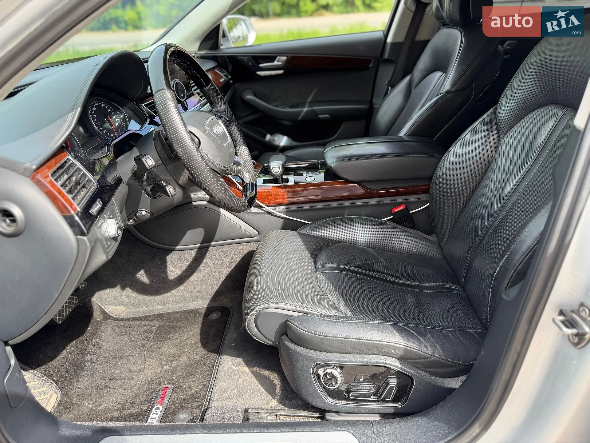 2011 Audi A8 - мініатюра 20