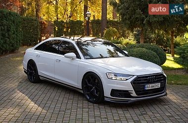Седан Audi A8 2019 в Киеве