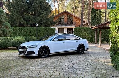 Седан Audi A8 2019 в Киеве