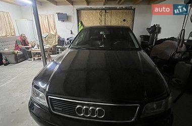 Седан Audi A8 1998 в Ковелі
