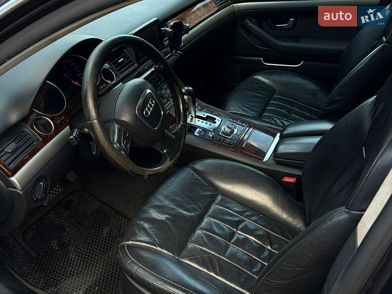 Седан Audi A8 2007 в Тернополе
